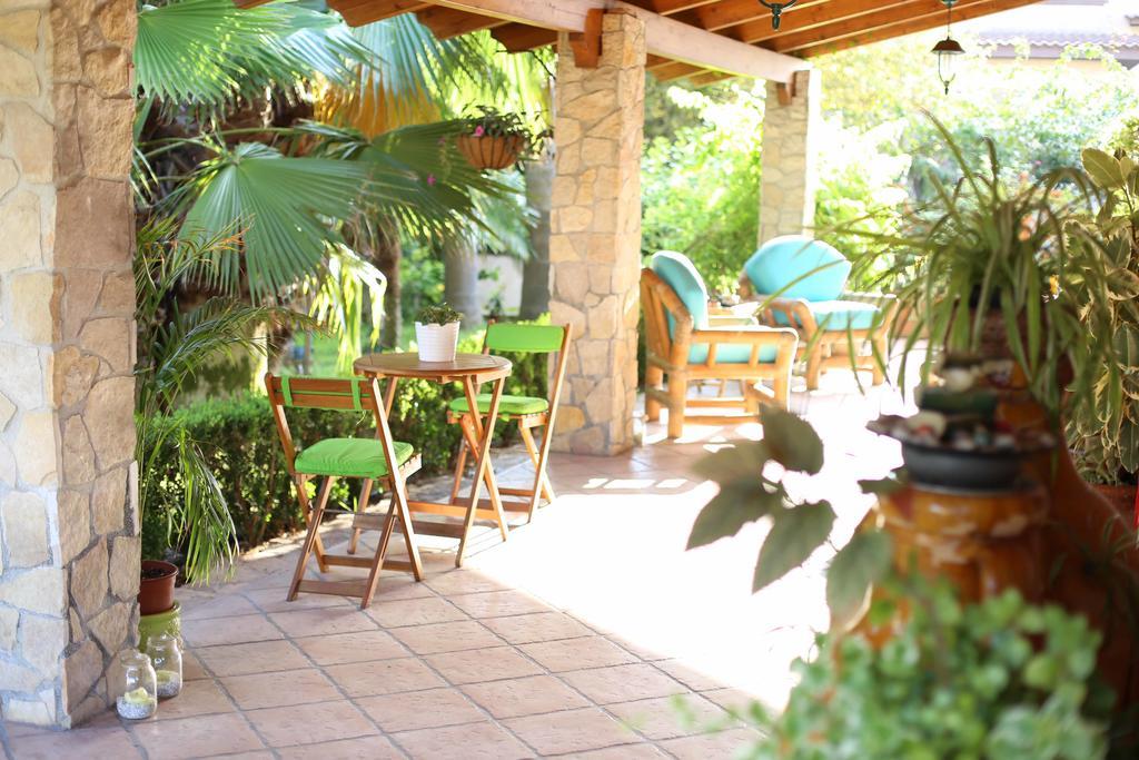 Il Giardino Delle Jacaranda Bed & Breakfast Talsano Eksteriør bilde