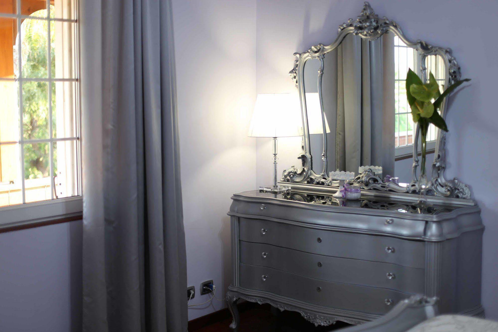 Il Giardino Delle Jacaranda Bed & Breakfast Talsano Eksteriør bilde